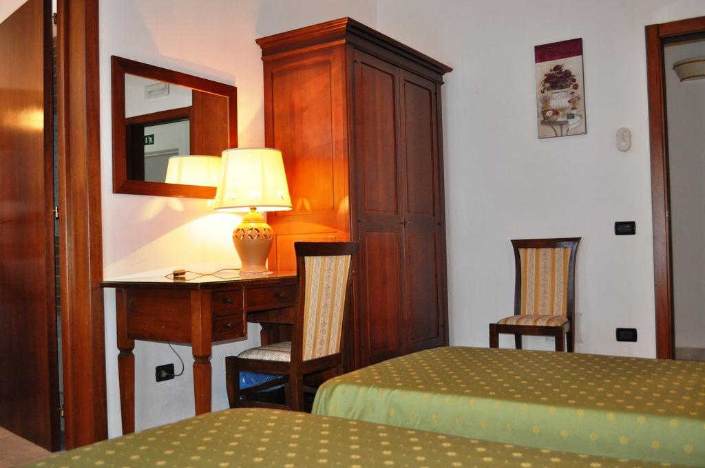 Griko Country Hotel Lecce Bagian luar foto