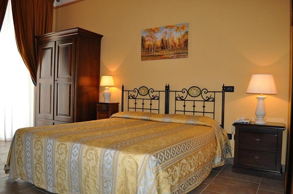 Griko Country Hotel Lecce Bagian luar foto